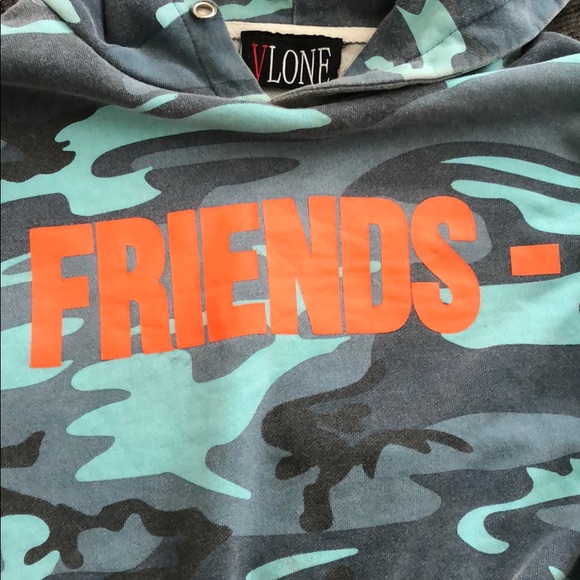 Vlone hoodie - Picture 2 of 5